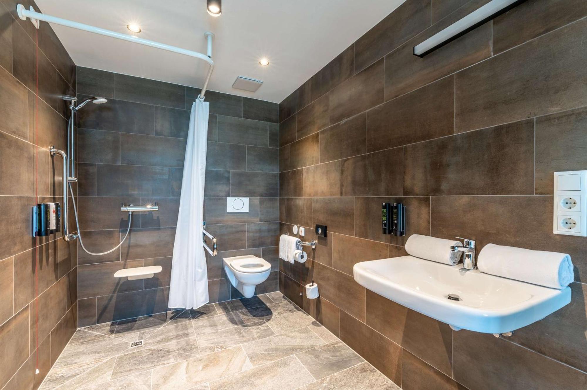 Aiden By Best Western Stadtgut Hotel Steyr - Free Parking Εξωτερικό φωτογραφία
